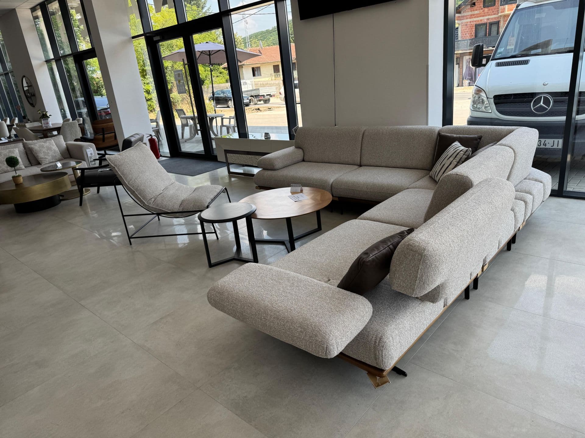 Milano L – detalj